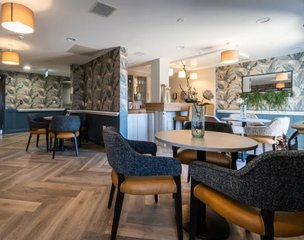 Wimborne Manor, Dorset, lounge