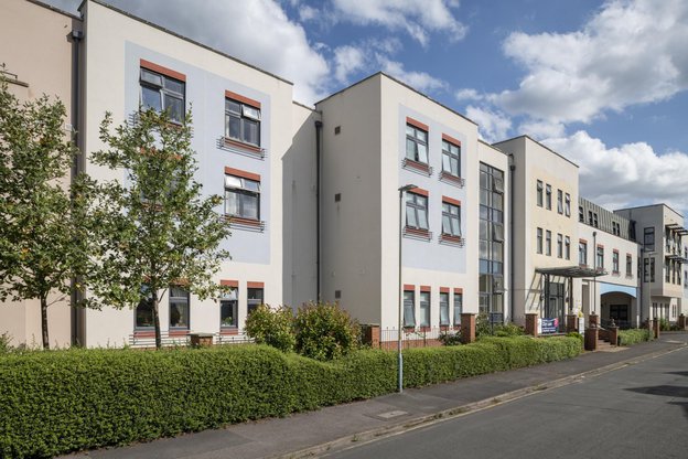 Windsor Street Care Centre in Cheltenham, Front Exterior