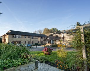 Woodlands Care Centre, Cambridge, exterior