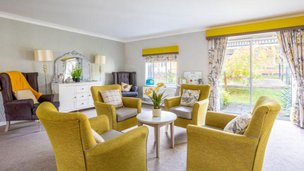 Woodlands View in Stevenage, lounge