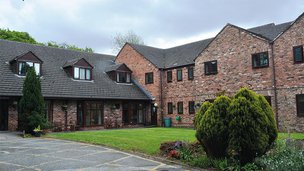 Worsley Lodge in Manchester, exterior