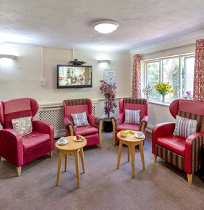 Lavender Lodge, Farnborough, Communal area